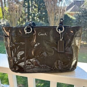Authentic Coach Olive Green Patent Leather Signature Tote Bag